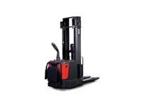 1.6 Ton (4600 mm) Platformlu Akülü İstifleme Makinası