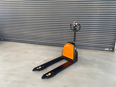 1,5 Ton Akku-Transpalet