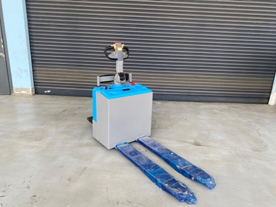 2.5 Ton Electric Pallet Jack - 9