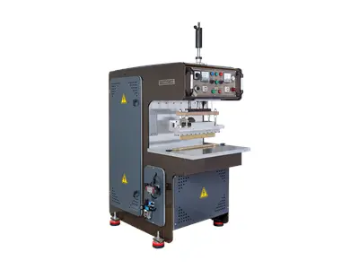 Rotary Table High Frequency Plastic Welding Machine