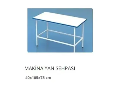 Боковой стол для машины размером 40x105x75 см
