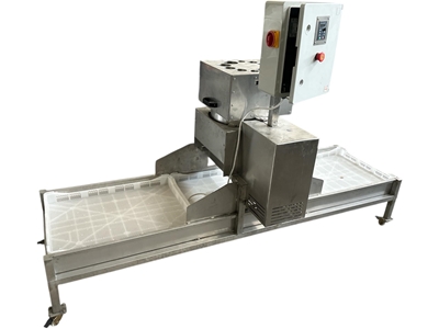 Machine à trancher les fruits et légumes de 250-500 Kg / heure - 2