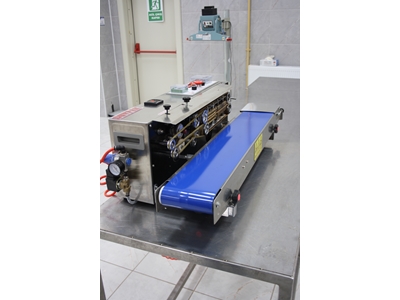 Nitrogen Gas Bag Sealing Machine - 1