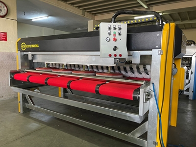 180 m2 / Saat (10 Disk 1 Rulo) Otomatik Halı Yıkama Makinesi - 2