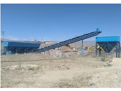 350 Tons/Hour Crawler Crusher - 0