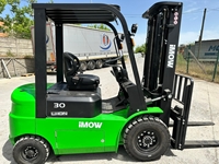 3 Ton Lithium-Ion Battery Forklift - 1