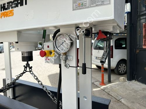 Hürsan 60 Ton Column Motorized Traveling Hydraulic Workshop Press