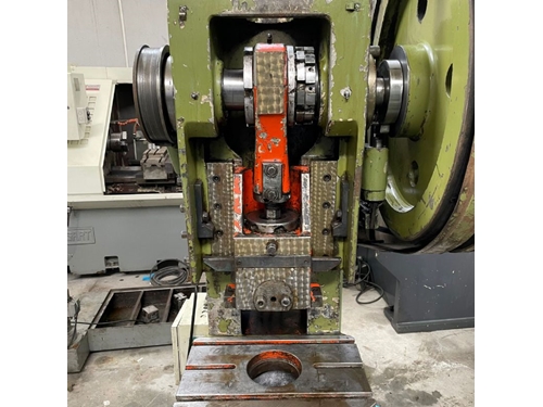 40 Ton Eccentric Press with Side Flywheel