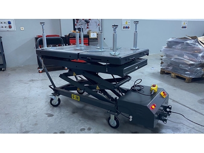 3 Ton Resepsiyon Makaslı Oto Lift - 8