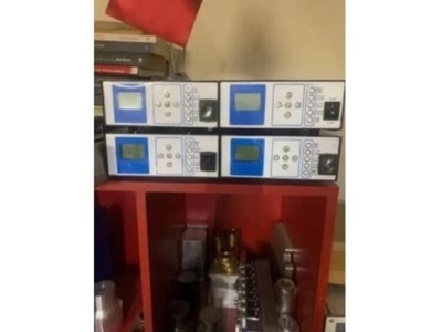 Générateur ultrasonique numérique 20 kHz (2000 Watts) - 0