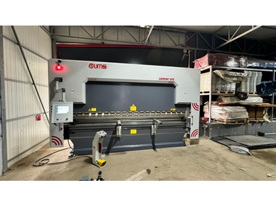 4000x270mm Ton CNC Hidrolik Abkant Pres - 2