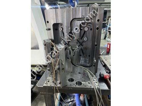 100 ml Urinbehälter CNC-Fräsmaschine