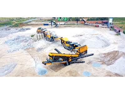 250-350 Ton/Saat Mobil Paletli Çeneli+Darbeli Kırıcılı Ve Titreşimli Elek Kombinasyonlu Konkasör - 2