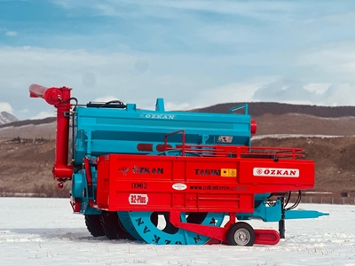 Pulp Spiral Automatic Pumpkin Watermelon Harvesting Machine - 5