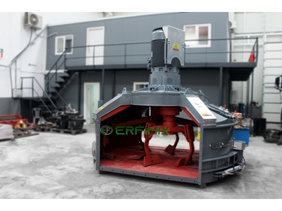 2250 Liter Planetary Mixer - 4