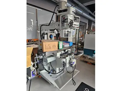 Universal Toolmaker Milling Machine with 4-Number Linear Scale (JVHM-4A)