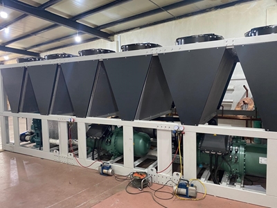 750 Kw Air-Cooled Chiller - 2