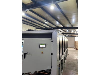 750 Kw Air-Cooled Chiller - 7