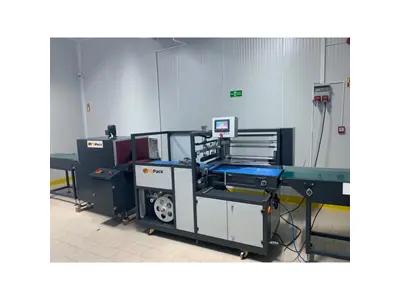 Fully Automatic Continuous Cut Shrink Machine