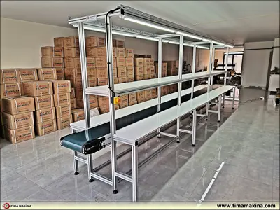 Conveyor Belt System - Production and Assembly Conveyor - Factory Manufacturing Conveyor