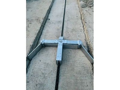 1.5 kW Chain Manure Scraper - 12