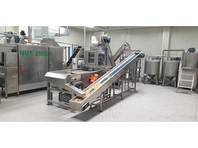 350 kg/h Nut Grinding and Screening Machine - 2