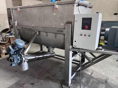 Ribbon Mixer Raw Material Blender - 5