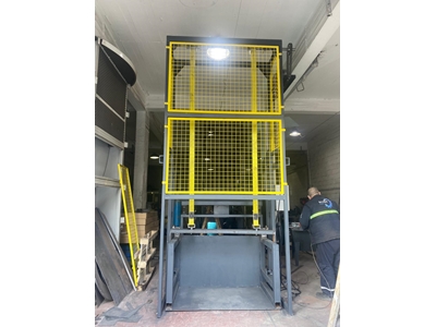 Hydraulic Loading Elevator - 4