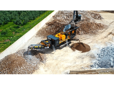150-300 Ton / Saat Mobil Çeneli Kırıcı Konkasör - 8