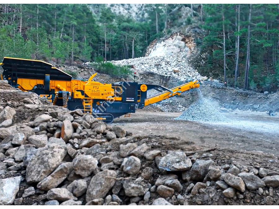 Concasseur à mâchoires mobile 150-300 Tonnes / Heure
