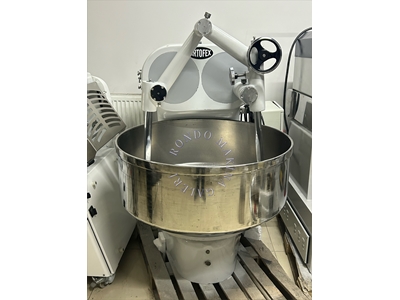 Double Arm Dough Kneading Machine - 4