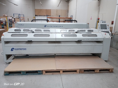 Doppelkopf-Näh- und Quiltmaschine mit Doppelriemen und Rollenzufuhrsystem - 4