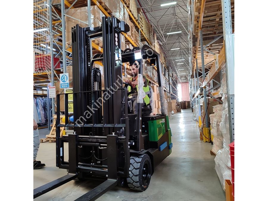 2 Ton (4800Mm) Dar Koridor 3 Tekerlekli Lityum Akülü Forklift