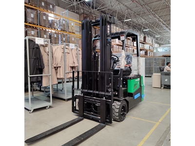 2 Ton (4800Mm) Dar Koridor 3 Tekerlekli Lityum Akülü Forklift - 7