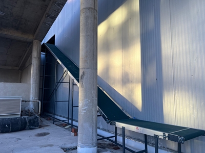 15 Metre 6 Metre Yükseklikte Çalışan PVC Bantlı Konveyör - 1