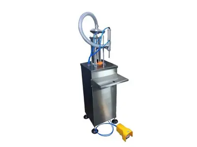 1600 Adet/Saat (1000 ml) 4 Nozullu Manuel Sıvı Dolum Makinası