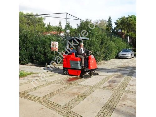 5000 m2/Hour Hydraulic Tipping Sweeper Driver Road Surface Sweeping Machine Dass SW 150D