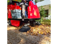 5000 m2/Hour Hydraulic Tipping Sweeper Driver Road Surface Sweeping Machine Dass SW 150D - 4