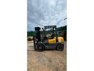 TEU Plakalı 3 Ton Dizel Forklift - 2