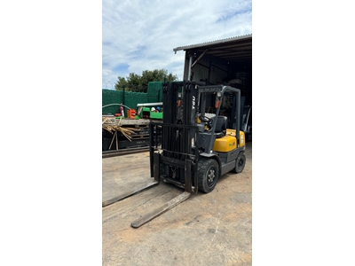 TEU Plakalı 3 Ton Dizel Forklift - 3