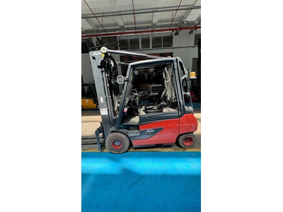 Linde 2013 Modell 3 Tonnen 5 Meter Elektro-Gabelstapler - 0