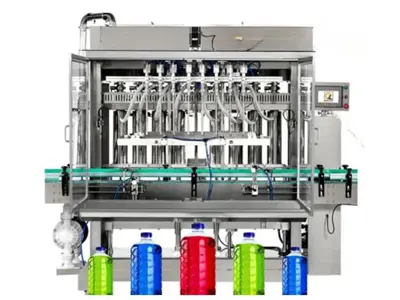 Machine de remplissage de bouteilles en plastique 

