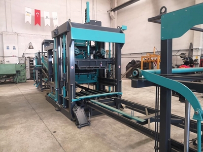 Machine Automatique Complète de Pavés et de Briques en Béton - 7