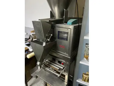 Vertical Filling Packing Machine