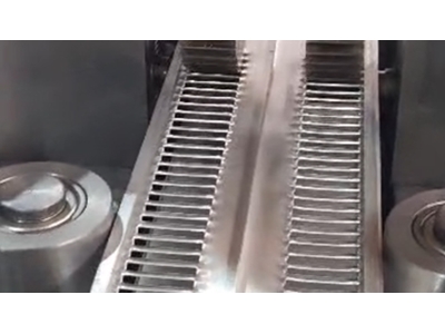 Aluminum Radiator Shutter Opening Machine - 1