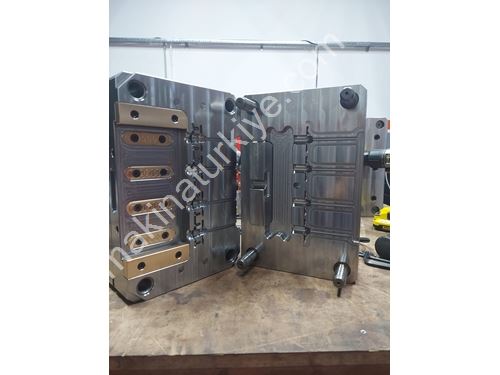 Plastic Injection Mold Manufacturing