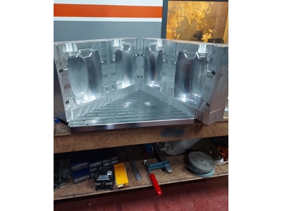 Plastic Injection Mold Manufacturing - 1