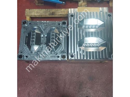 Plastic Injection Mold Manufacturing (4)