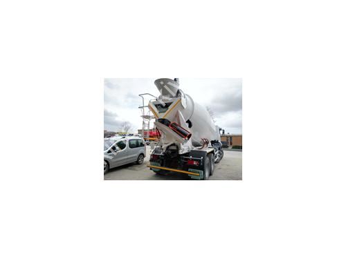 Karmiks Concrete Truck Mixer