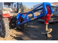 Spring-Loaded Piston Earth Auger - 0